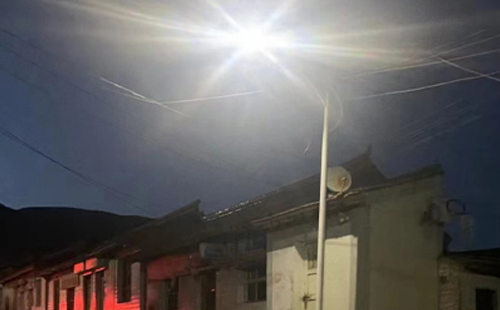 农村院子里最适合的伊吾太阳能路灯亮度与安装要点 农村院子里最适合的伊吾太阳能路灯亮度与安装要点